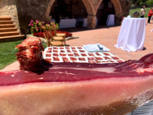 Cargar imagen en el visor de la galería, Servicio Cortadora de Jamón para todo tipo de Eventos
